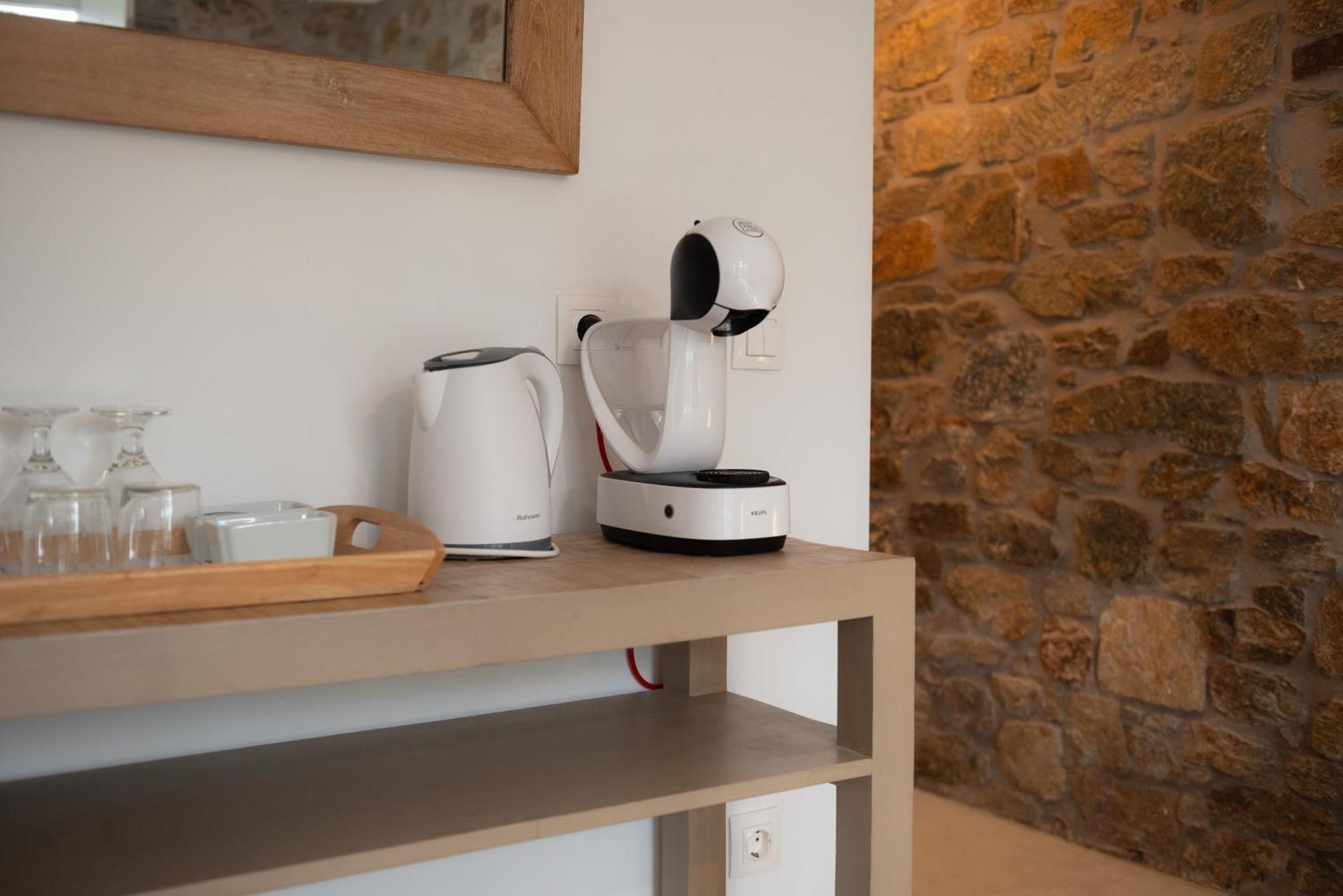 칼로 리바디 The Summit Of Mykonos B&B 외부 사진